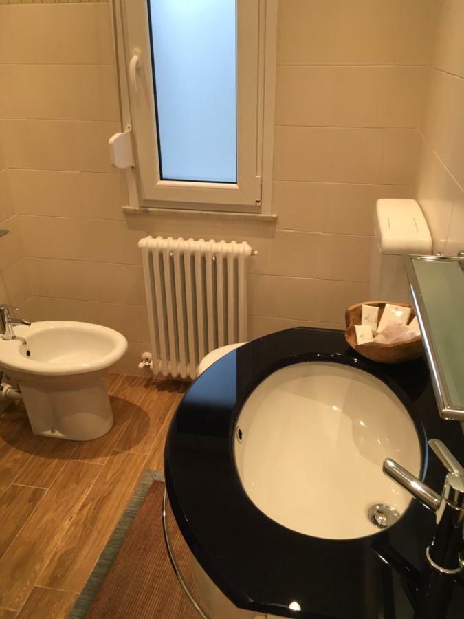 Bed and Breakfast Bb Andre' Vara Superiore Экстерьер фото