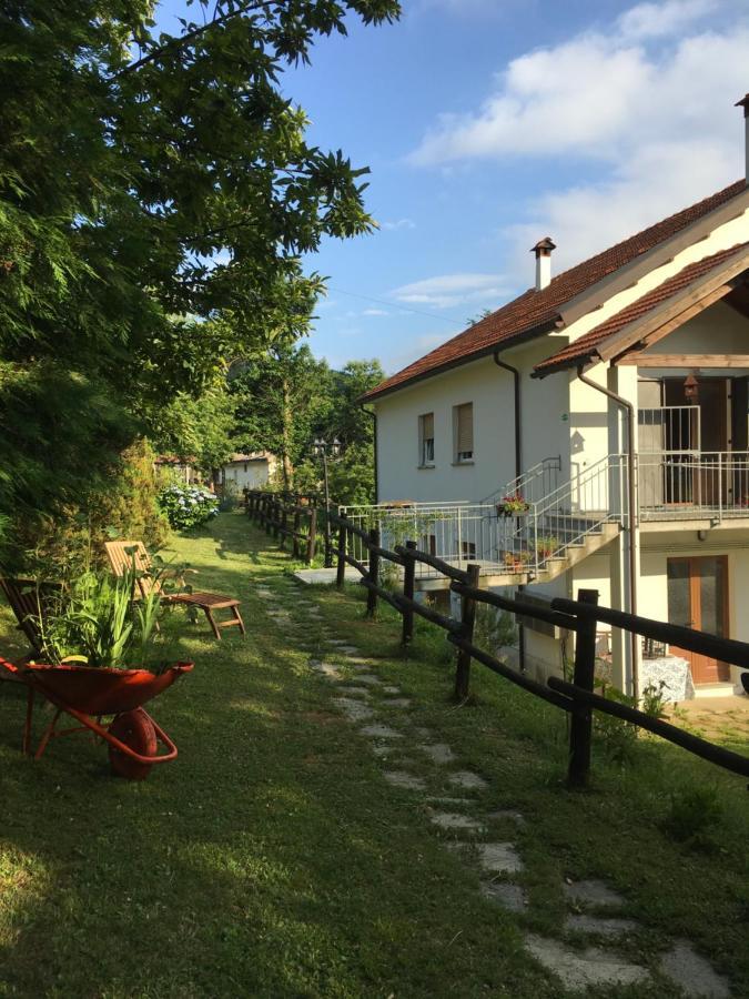 Bed and Breakfast Bb Andre' Vara Superiore Экстерьер фото